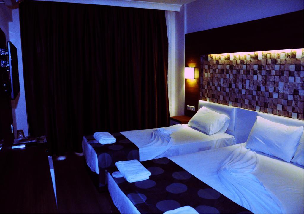 Comfort Ada Class Hotel Kusadası Esterno foto