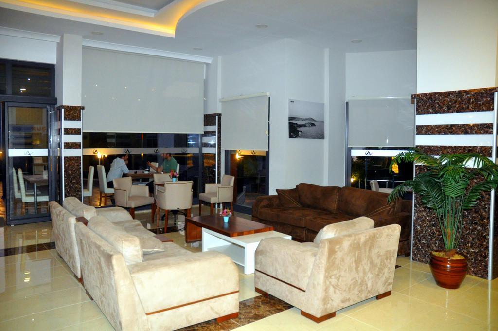 Comfort Ada Class Hotel Kusadası Esterno foto
